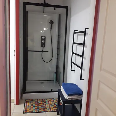 Dormir A Montauban Logements Carreyrat Calme Et Verdoyant Room photo