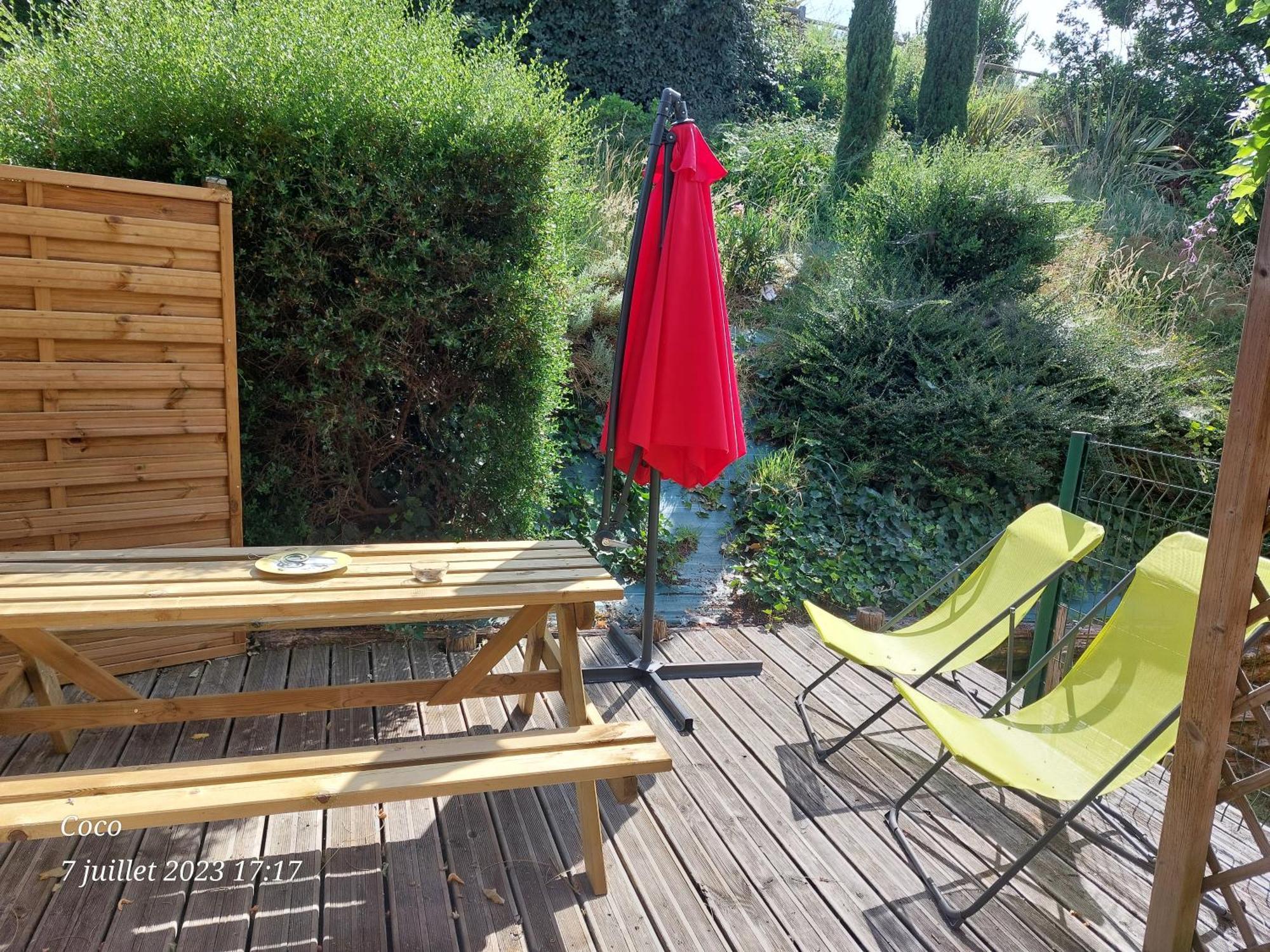 A Carreyrat Calme Et Verdoyant Apartment *