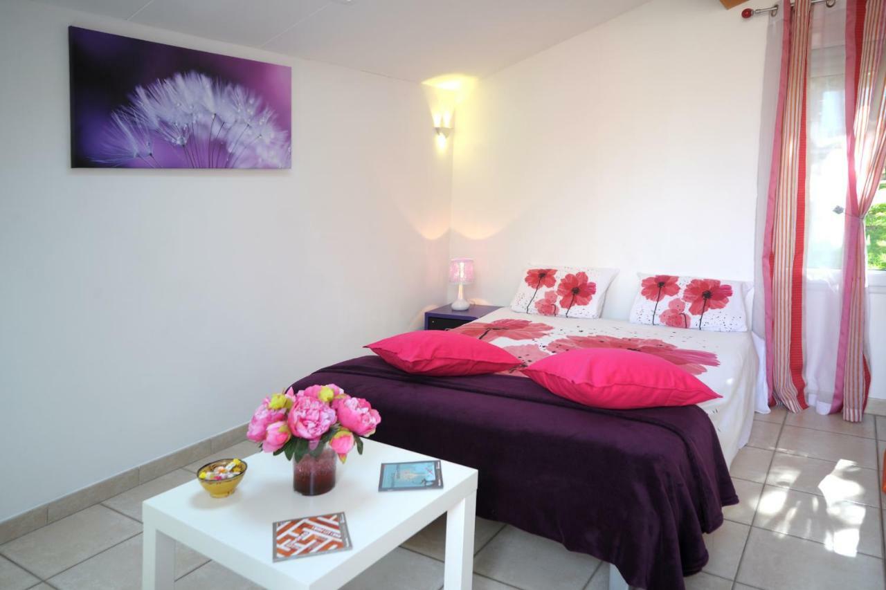 Apartment A Carreyrat Calme Et Verdoyant *